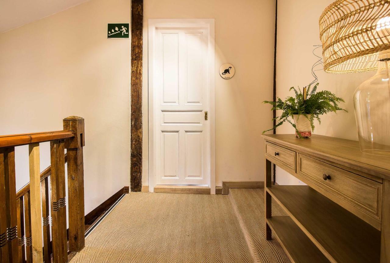 Hostal Lierganes Fluviarium Rooms Exterior photo
