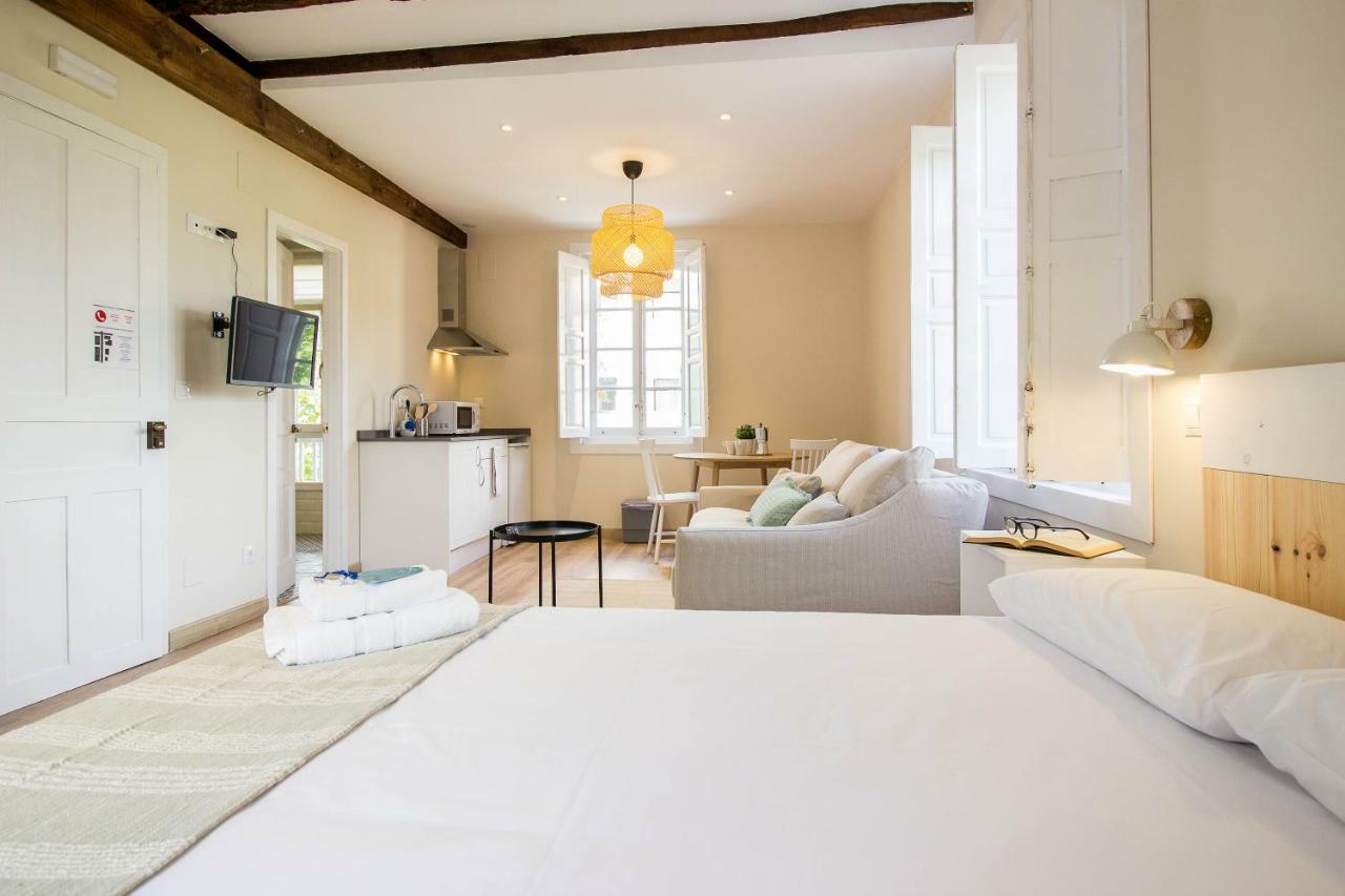 Hostal Lierganes Fluviarium Rooms Exterior photo